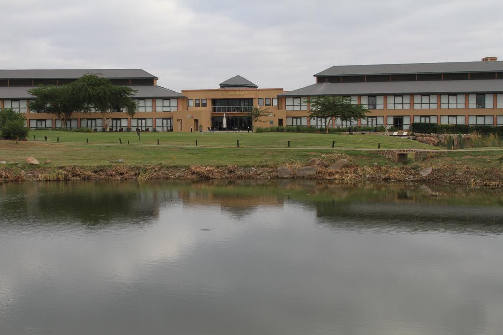 Phakalane Golf Estate Hotel Resort Gaborone Exterior photo