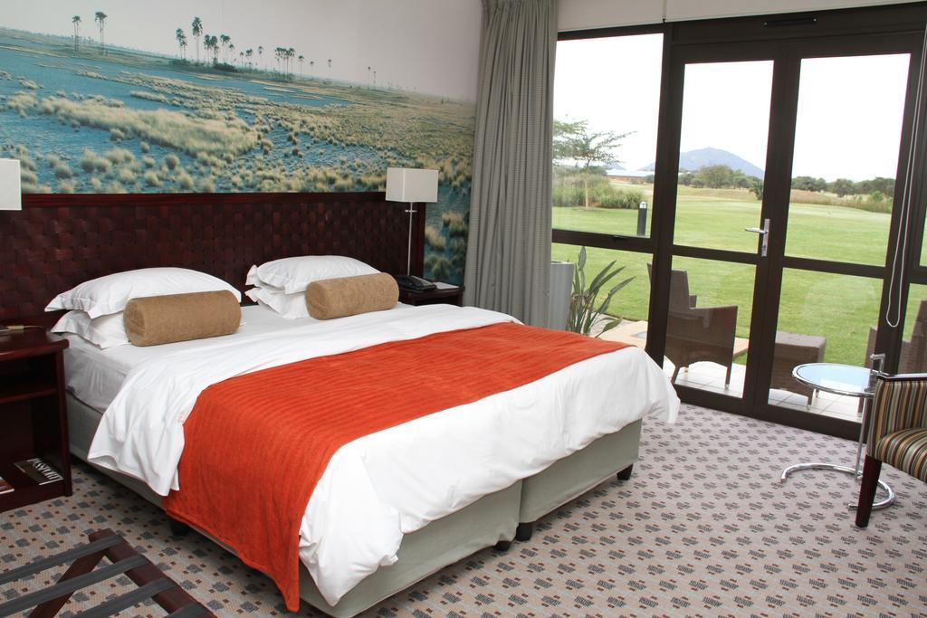 Phakalane Golf Estate Hotel Resort Gaborone Room photo