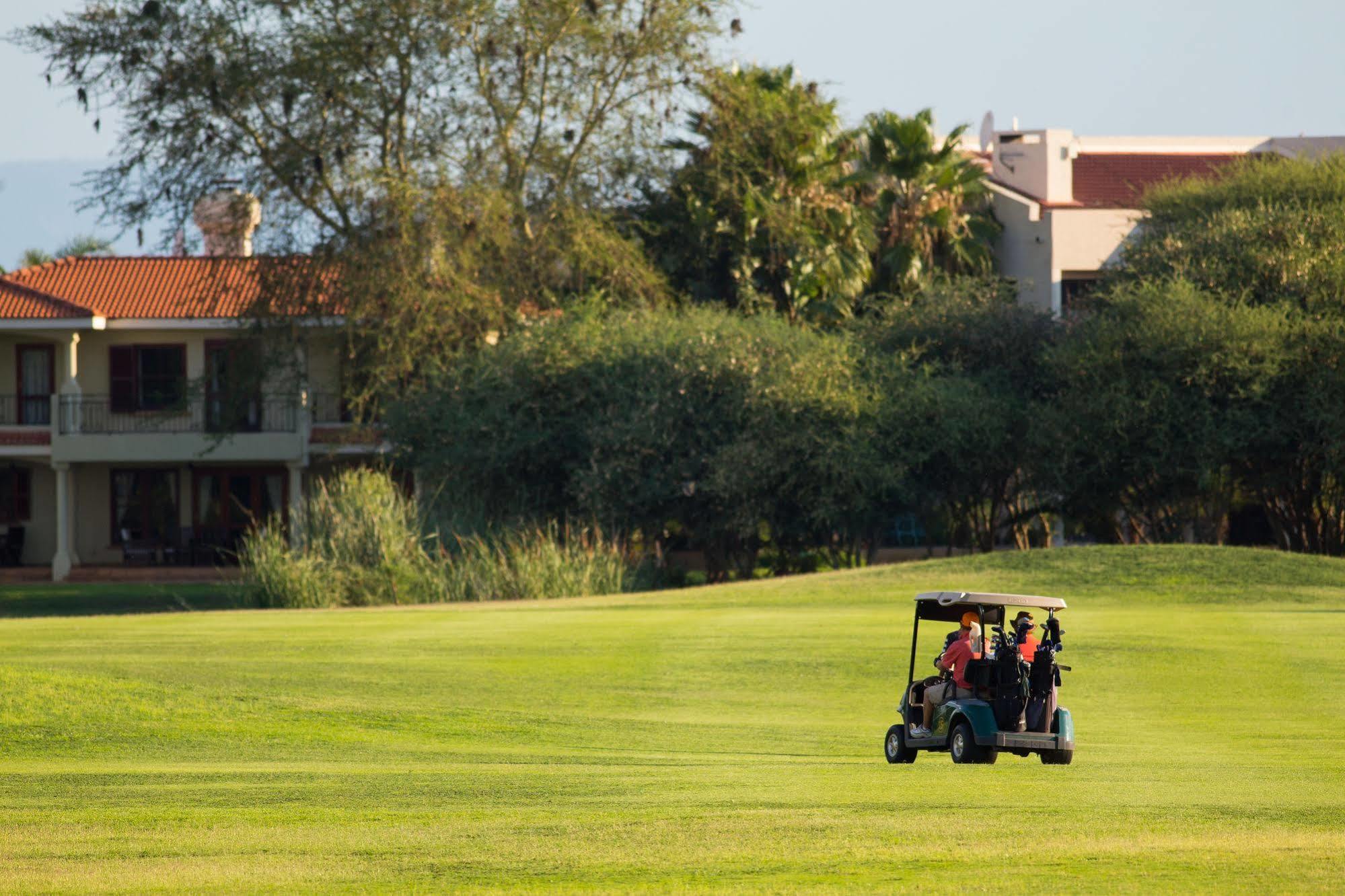 Phakalane Golf Estate Hotel Resort Gaborone Exterior photo